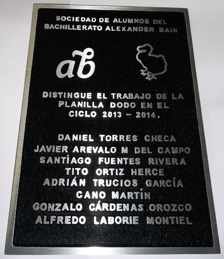 Placa fundida en aluminio de 25 × 35 cm